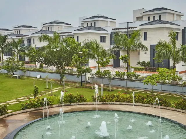 Prestige Silver Springs, Prestige apartment project in South Chennai